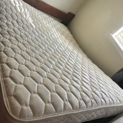 Queen Mattress 