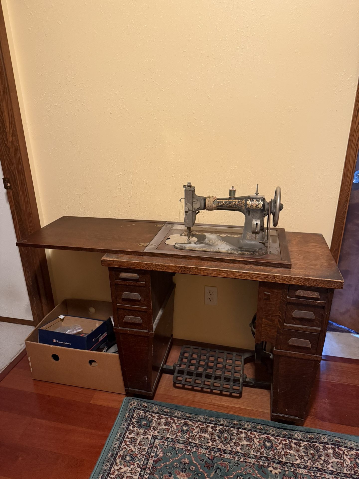 White Family Rotary Sewing Table