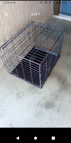 Metal Wire Dog Crate (Victorville) OBO