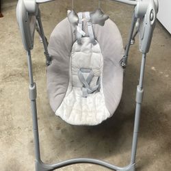 Baby swing