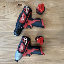 Milwaukee M12 Drill/Driver Combo Kit