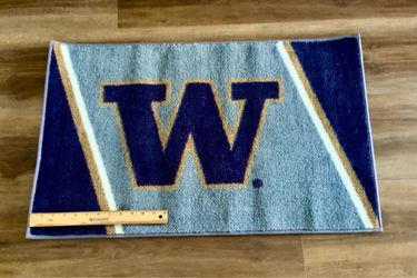 WASHINGTON HUSKIES DOOR MAT
