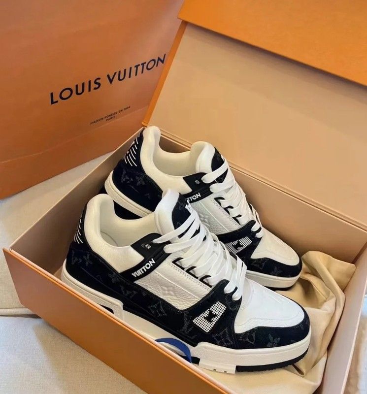 Louis Vuitton sneakers men's shoes
