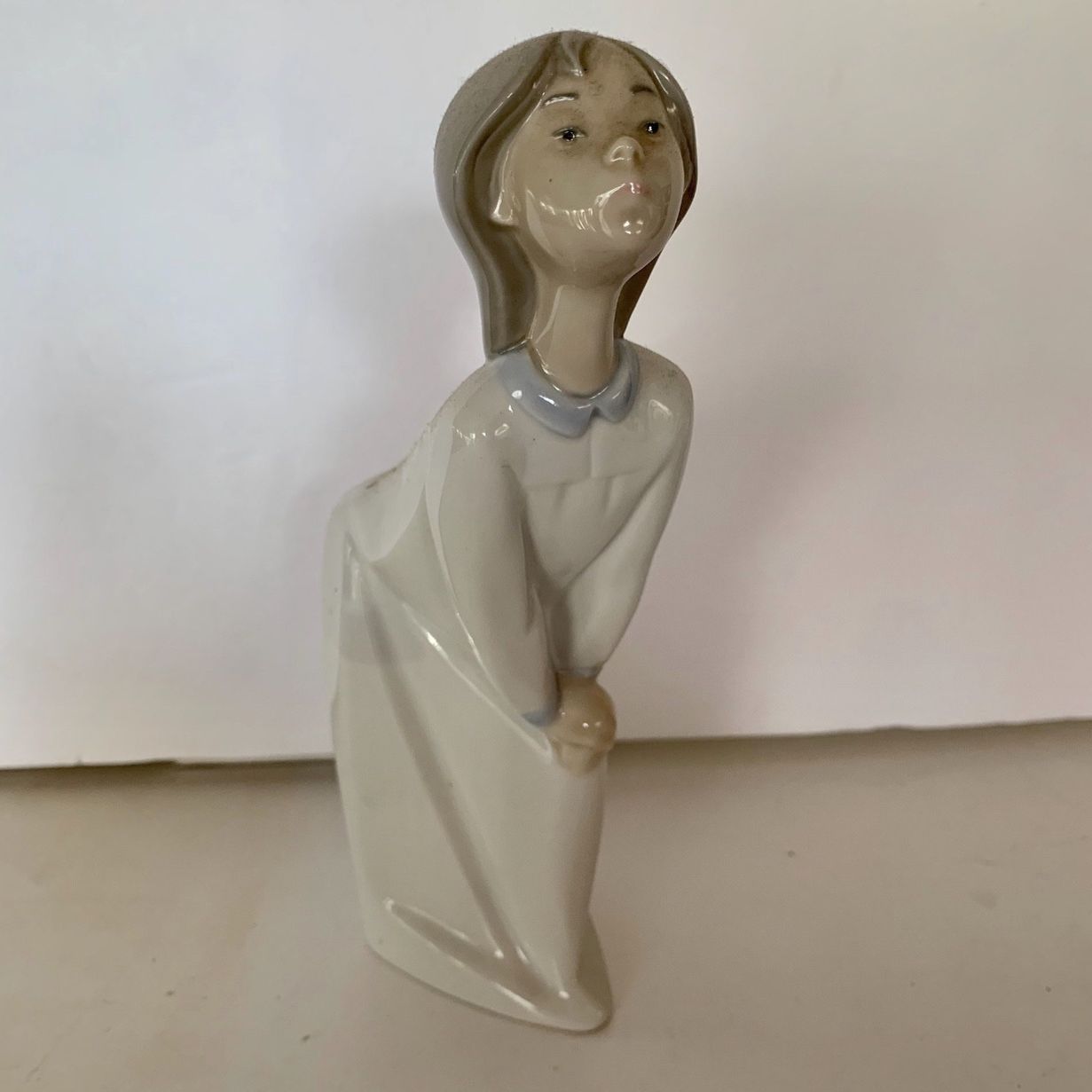 Girl In Pajamas Lladro Figurine