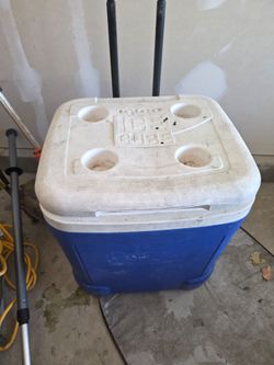 Ice chest