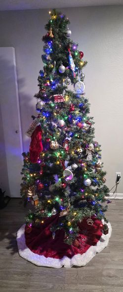 6ft Pre-Lit Christmas Tree - COMPLETE SET with Bag And Ornaments