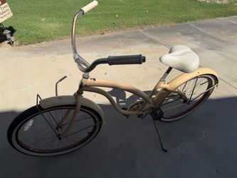 Firmstrong Bella Fashionista 26" Women's Beach Cruiser Bike