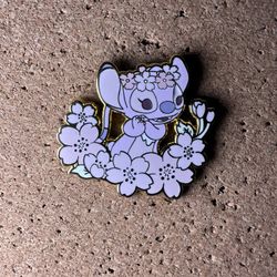 Angel in Flowers– Loungefly Disney Lilo & Stitch Floral Pin - NEW!
