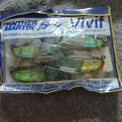 Panther Martin. Vivif Wiggling, Wobbling Holographic Swimbait Livin' Minnow Action!