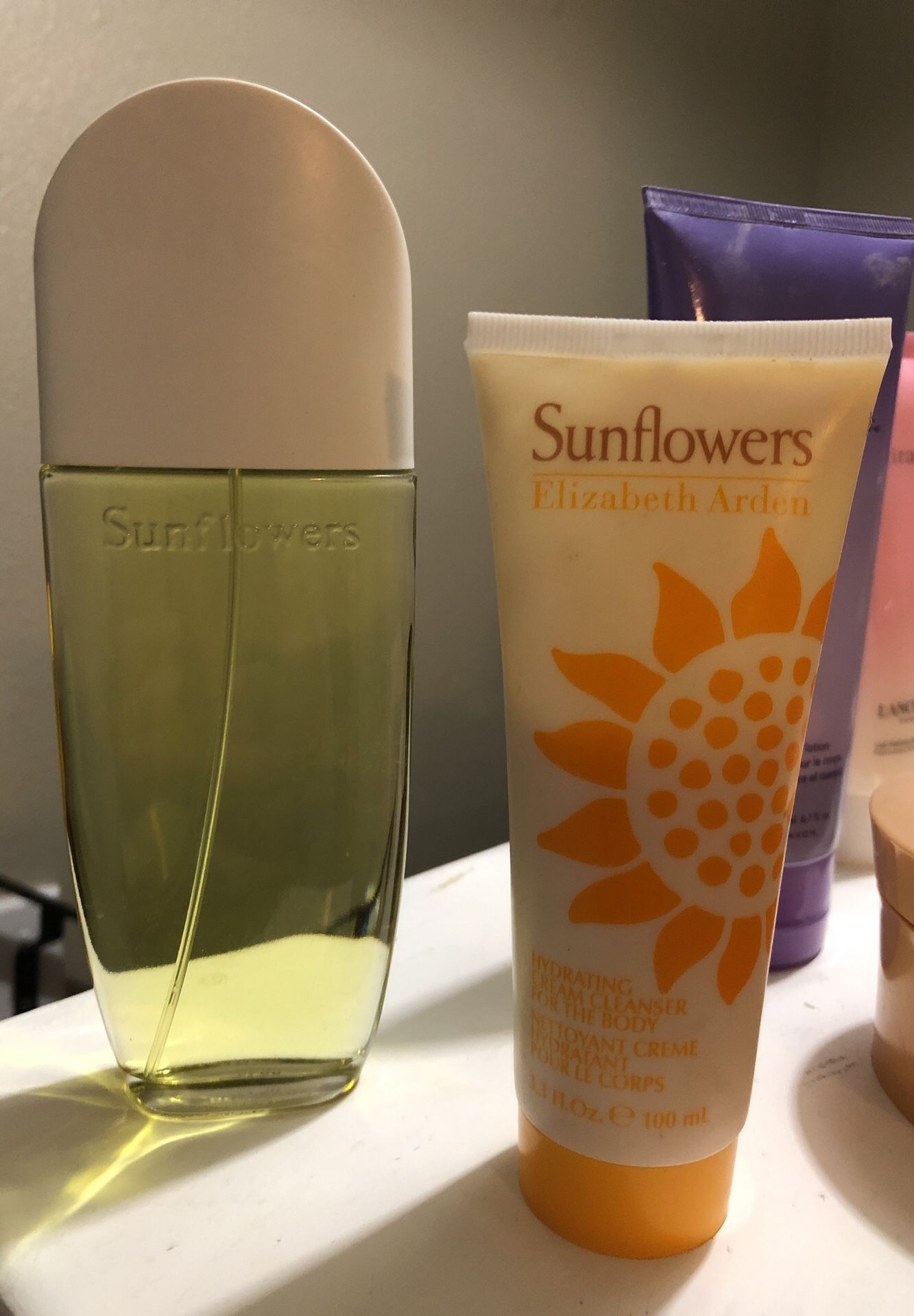Elizabeth Arden Sunflower lotion and perfume