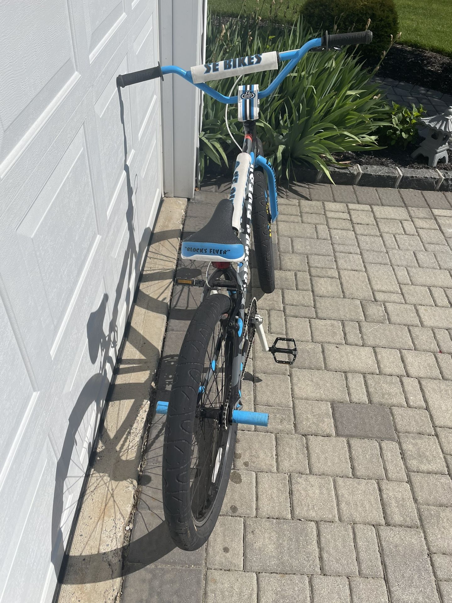 SE Blocks Flyer 26 Inch BMX Bike for Sale in Nesconset, NY - OfferUp