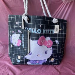 Hello Kitty Traveling Bag
