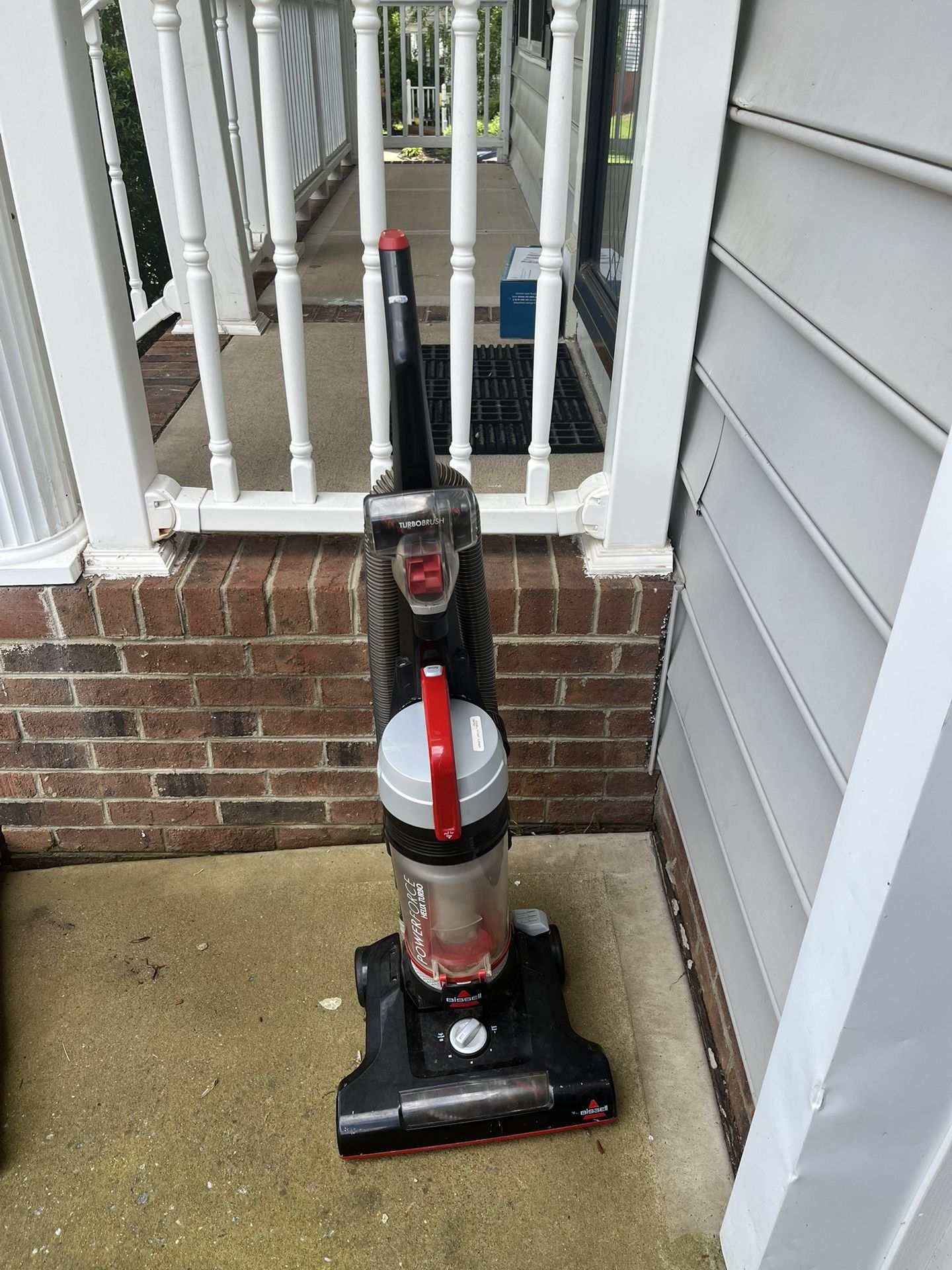 Bissell PowerForce Helix Turbo Vacuum Cleaner