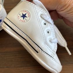 Converse  Chuck Taylor All Star  leather upper white sneakers  infant baby size 2 