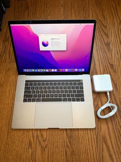 Apple MacBook Pro 15-inch 2016 16GB RAM 256GB SSD will charger