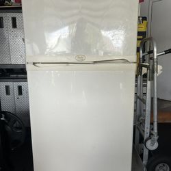 Whirlpool Gold Refrigerator 