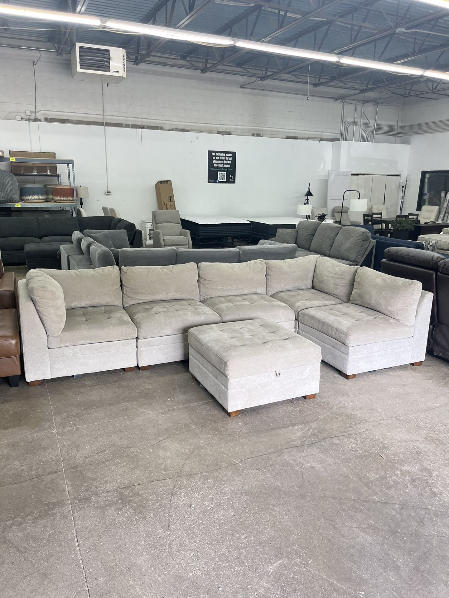 FREE DELIVERY Grey 6 Piece Sectional Couch