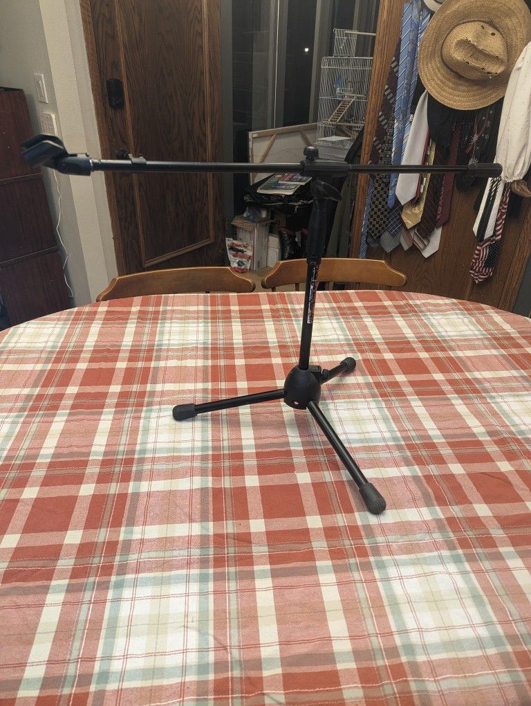 Microphone Stand