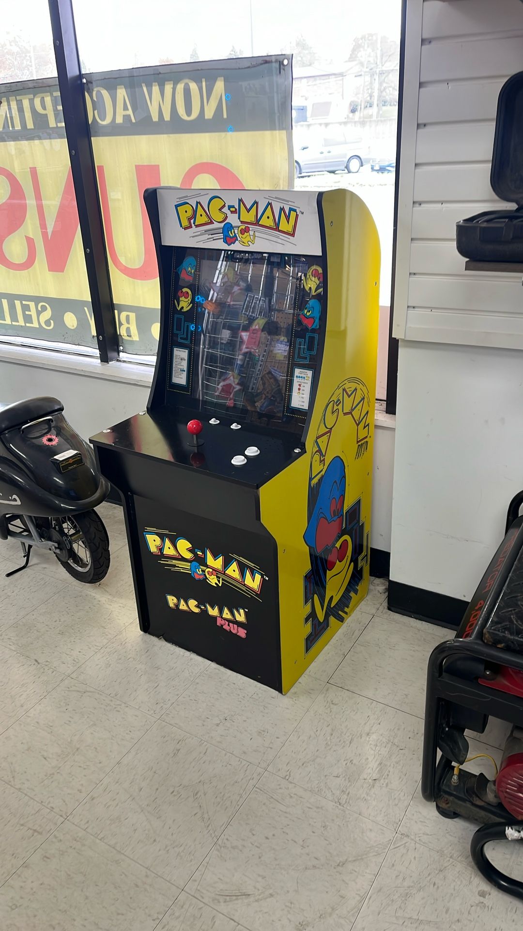 PAC MAN Arcade 1UP