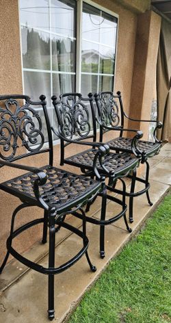 5 Hanamint Heavy Cast Aluminum  Swivel Barstools with cushions/outdoor Furniture/Cash Only