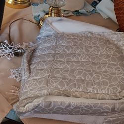  Portable Baby Changing Table