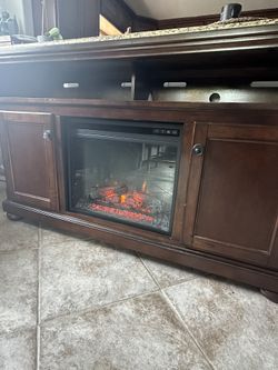 TV STAND WITH ELECTRIC HEATER