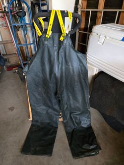 Heavy duty waders for fishing