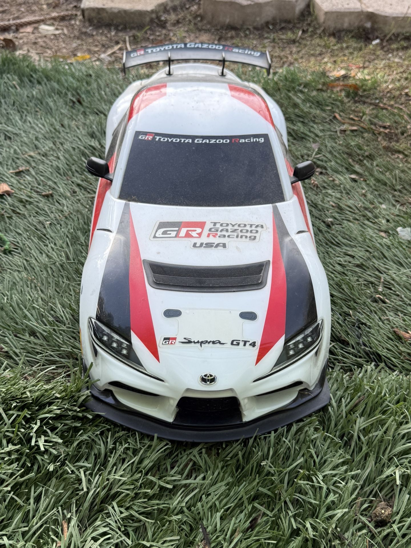 TRAXXAS SUPRA