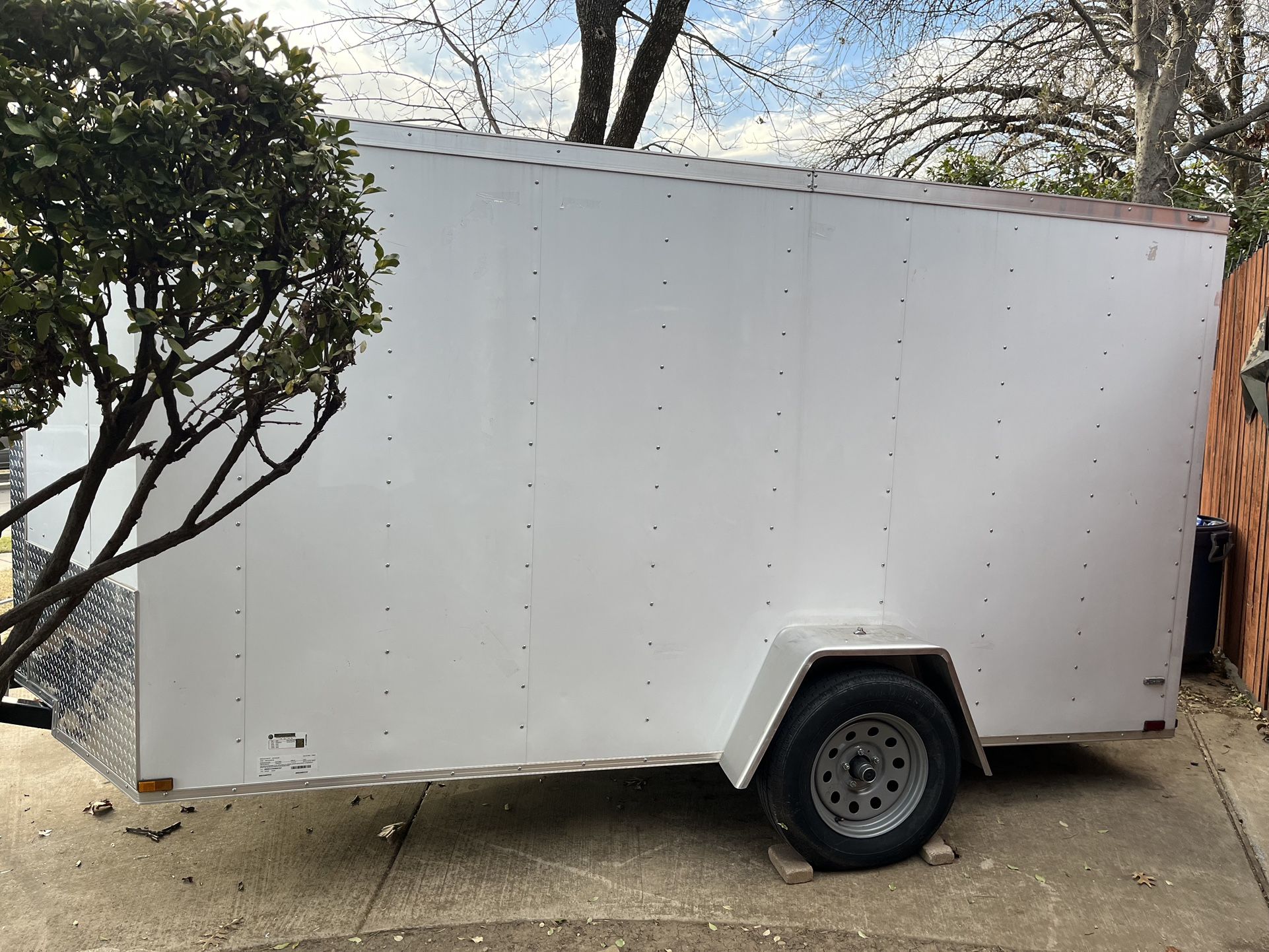 Traila 6x12 Con Título