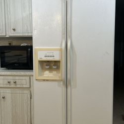 36” Refrigerator