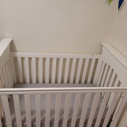 Stanley Furniture Young America Stationary Crib