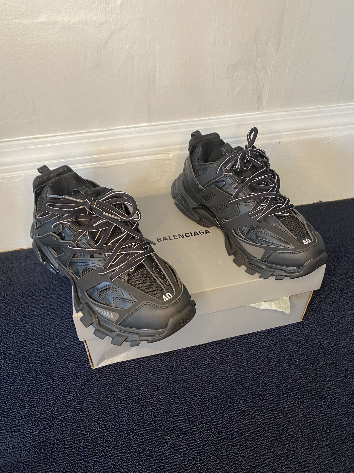 Designer Shoes Size 10