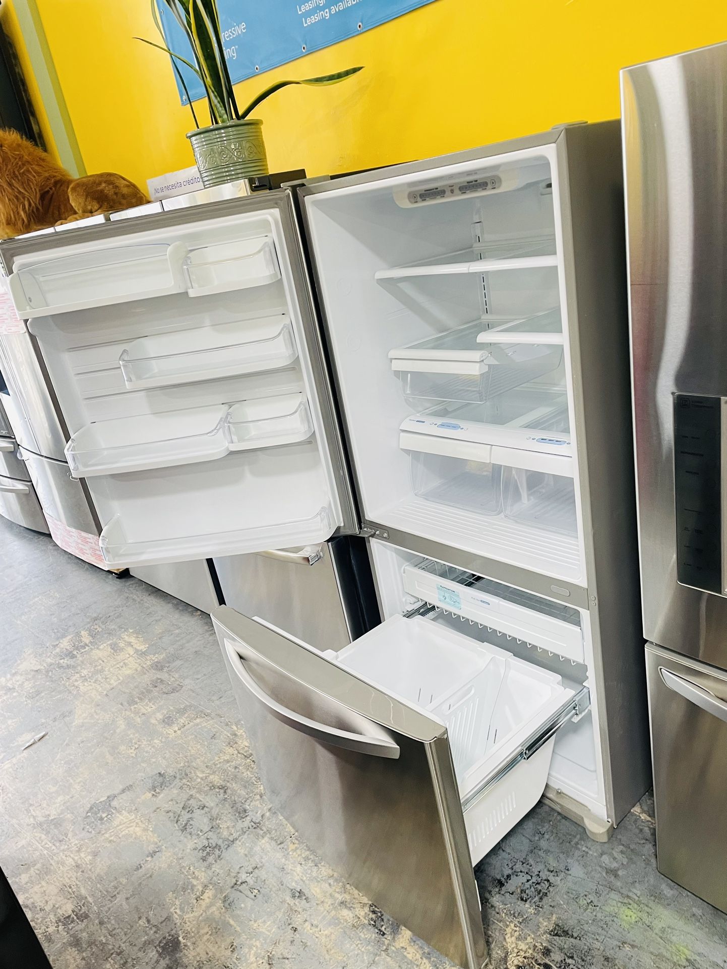 Refrigerator