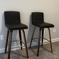 Biance Solid Wood Swivel Bar & Counter Stool