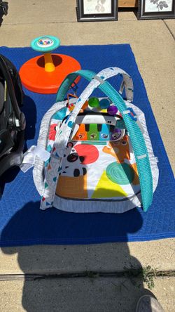 Baby gym