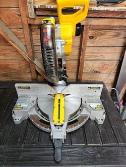 Dewalt