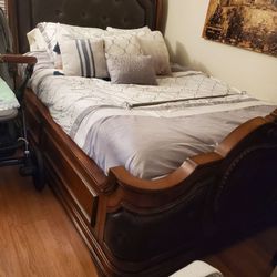 Queen bedroom Set 