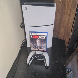 Sony PS5 with one 🎮 , and 3 games Included. 