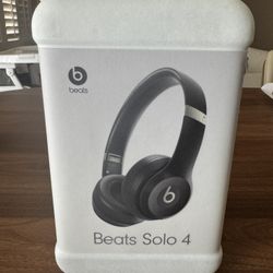 Beats Solo 4 (brand New) 
