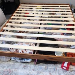 Queen Size Platform Bed And Mattress