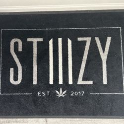 STIIIZY MAT