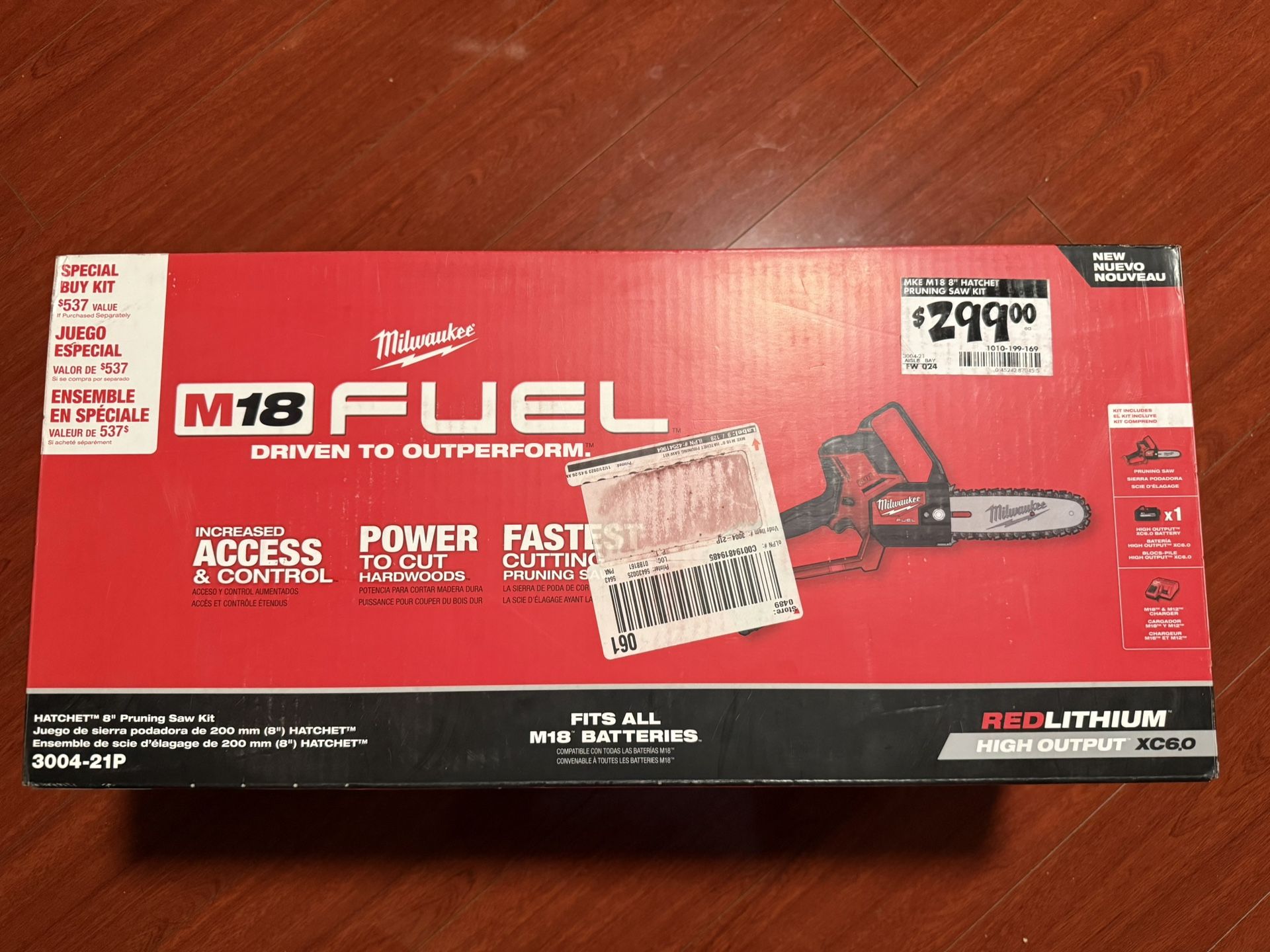 M18 FUEL 8 in. 18V Lithium-Ion Brushless HATCHET Pruning Saw Kit with 6Ah High Output Battery and Charger