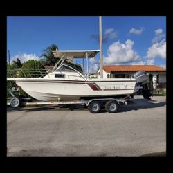 96 Boat 23f Pero 25f Con La Plataforma 