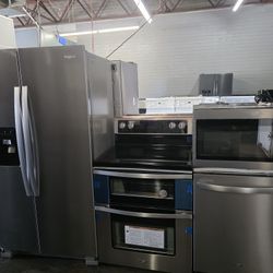 Whirpool Appliances Package 