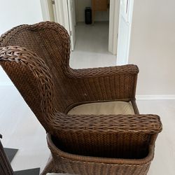 Large Wicker Lounge Chair
