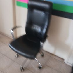 Office Chair For Sale 