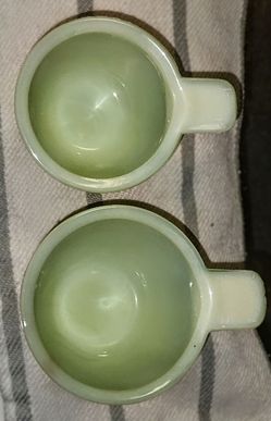 1930s Jeanette Jadeite Glass Measuring Cups Set 1/2 cup & 1/4 cup