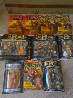 Wrestling figures ECW and WWE