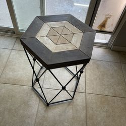 Small Stand/End Table