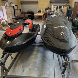 2023 Sea-Doo Jet Skis (Pair – Like New!)